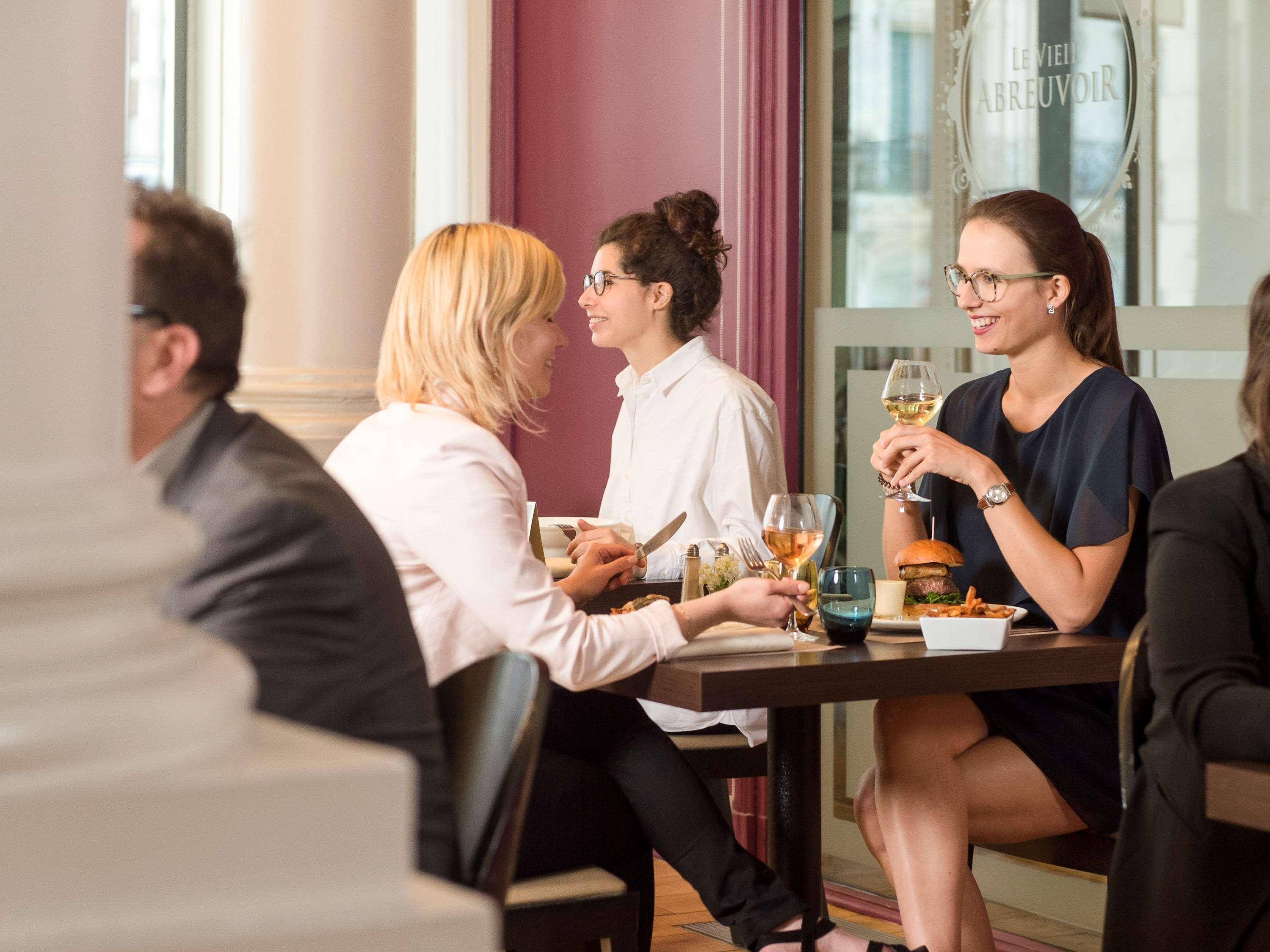 Mercure Lille Roubaix Grand Hotel Zewnętrze zdjęcie